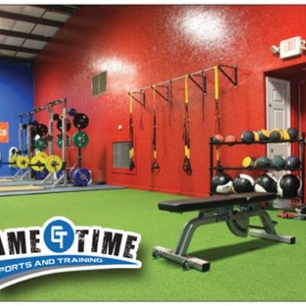 Game time sports. Спорт тайм Биробиджан. Гейм тайм Вологда. Спорт тайм в Биробиджане магазин. Благовещенская 24а гейм тайм.