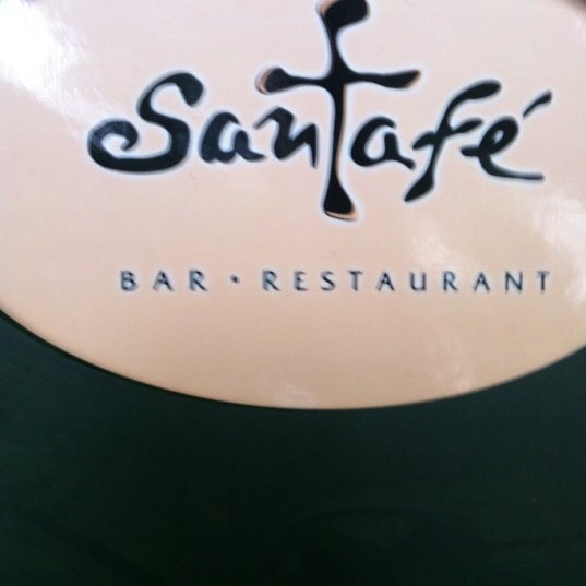 รูปภาพถ่ายที่ Restaurante SantaFé โดย Leonardo B. เมื่อ 10/25/2012