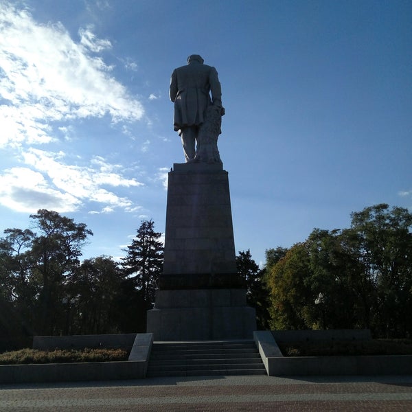 Памятник шевченко в санкт петербурге