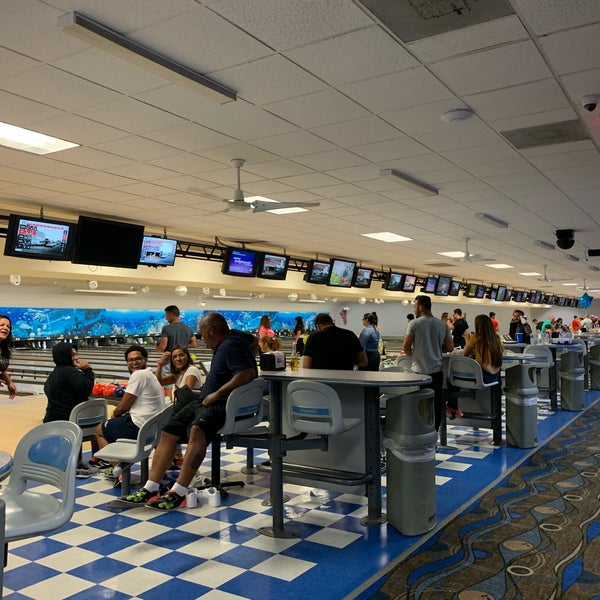 Photo taken at Bird Bowl Bowling Center by . on 9/16/2019