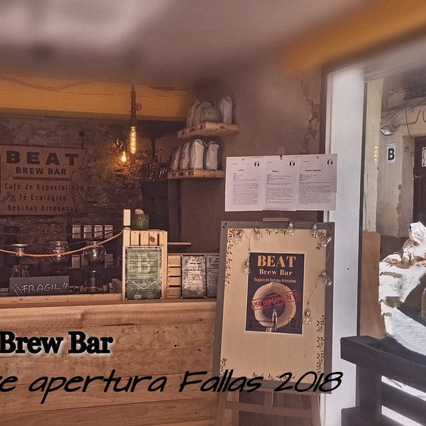 Das Foto wurde bei BEAT | Brew Bar | Shop von BEAT | Brew Bar | Shop am 5/31/2018 aufgenommen