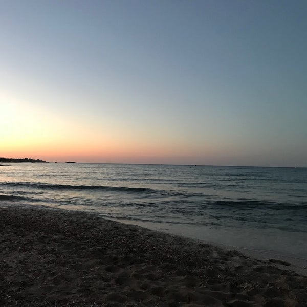 Photo taken at Creta Maris Beach Resort by Gabriel B. on 7/21/2018