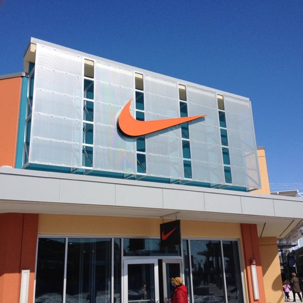 nike outlet store halton hills