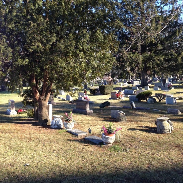 Oak Grove Cemetery Cemetery in Bowling Green