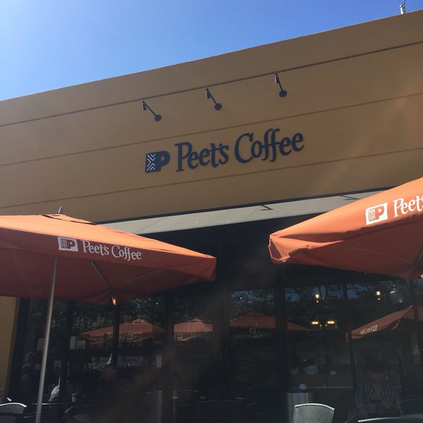 7/14/2017 tarihinde Kristina L.ziyaretçi tarafından Peet&#39;s Coffee &amp; Tea'de çekilen fotoğraf