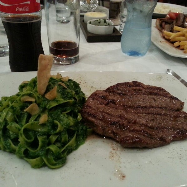 Fiamma Parrilla & Pasta Restaurante italiano en Monterrico