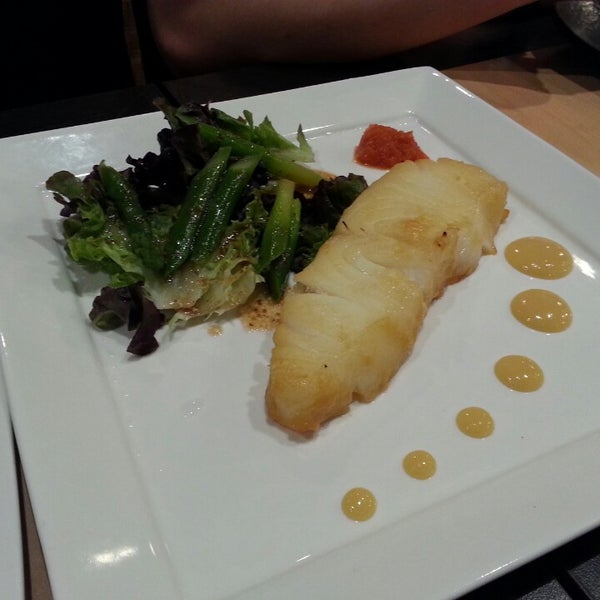 Foto scattata a Sushi Oishii da Calvin C. il 7/11/2014