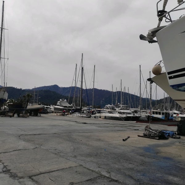 Photo taken at Martı Marina &amp; Yacht Club by Orhan K. on 4/23/2022