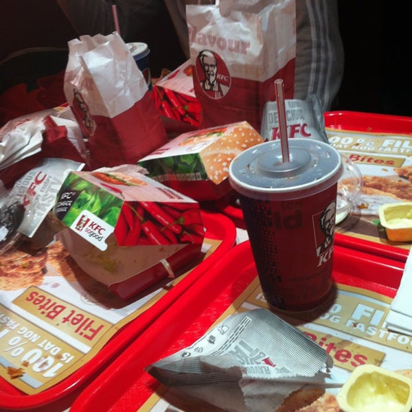 Photo taken at KFC by Delamico S. on 2/27/2013