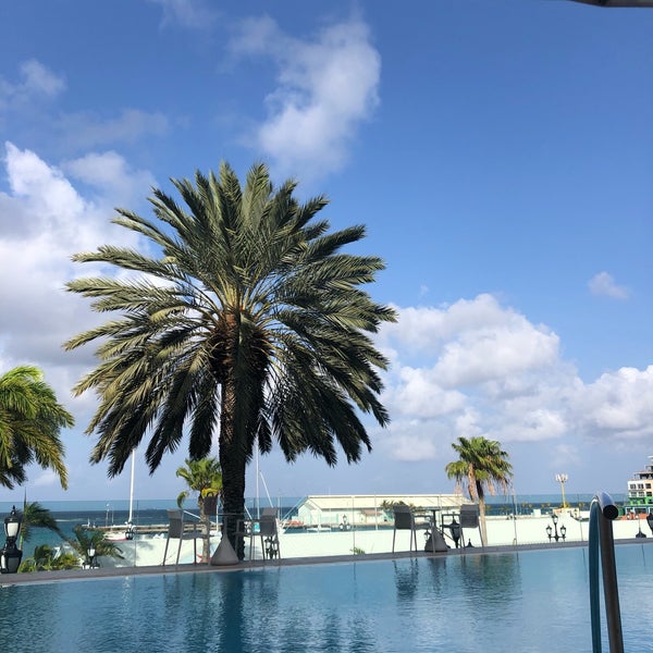 Foto scattata a Renaissance Aruba Resort &amp; Casino da Kayla K. il 5/17/2019