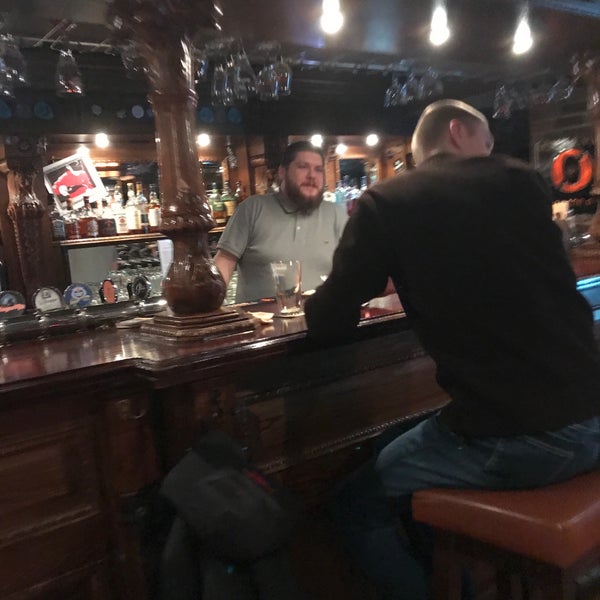 2/13/2018 tarihinde Arthur C.ziyaretçi tarafından HopHead Craft Beer Pub'de çekilen fotoğraf