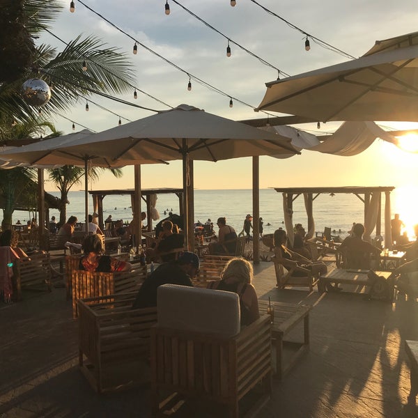 Photo taken at Sunset Beach Bar &amp; Restaurant by Arthur C. on 1/7/2018