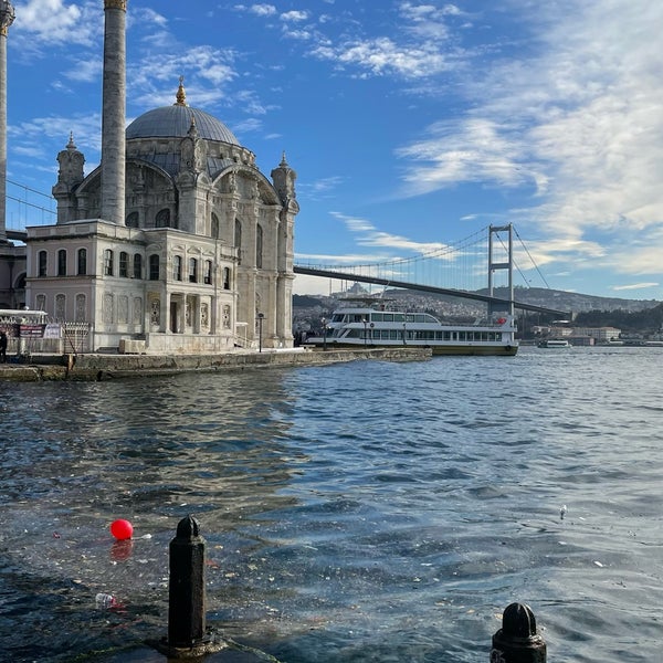 รูปภาพถ่ายที่ The Marmara Şişli โดย Noura เมื่อ 1/6/2024