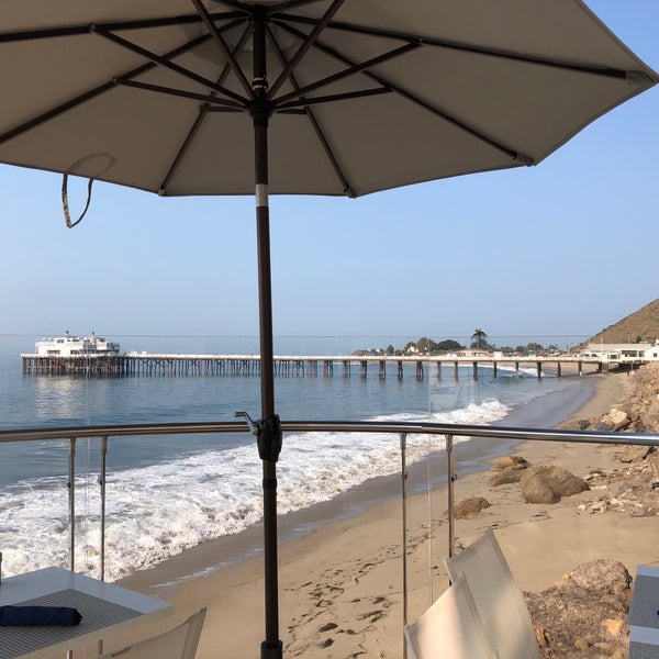 Photo taken at Malibu Beach Inn by Jacquelin H. on 8/11/2018