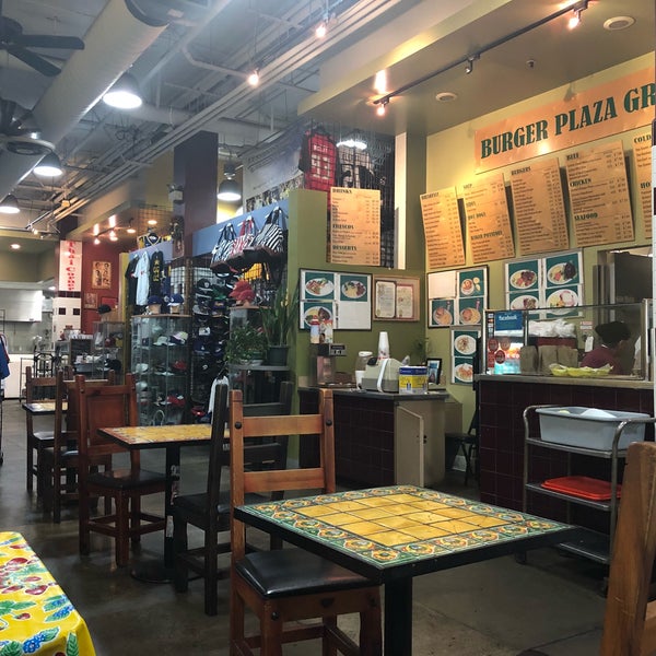 8/11/2018 tarihinde Jacquelin H.ziyaretçi tarafından Chichen Itza Restaurant'de çekilen fotoğraf