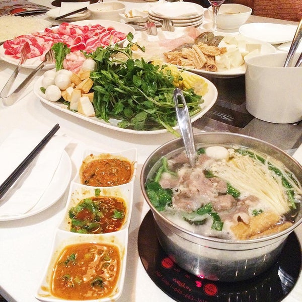 Photo taken at Hometown Hotpot &amp; BBQ by Indulgent Eats on 12/29/2015