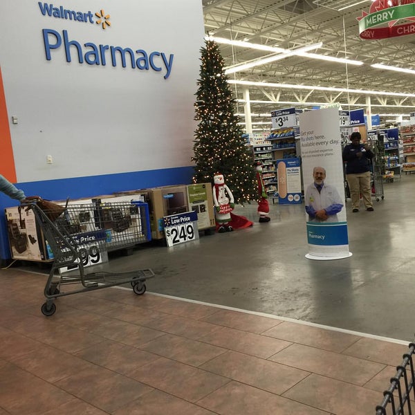 Photos At Walmart Now Closed 3800 Silver Lake Rd Ne