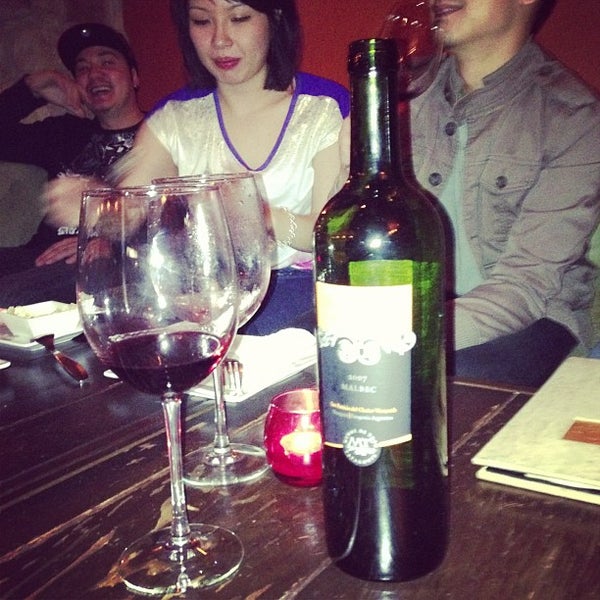 Photo taken at Jake&#39;s on 6th Wine Bar by Julian S. on 1/27/2013