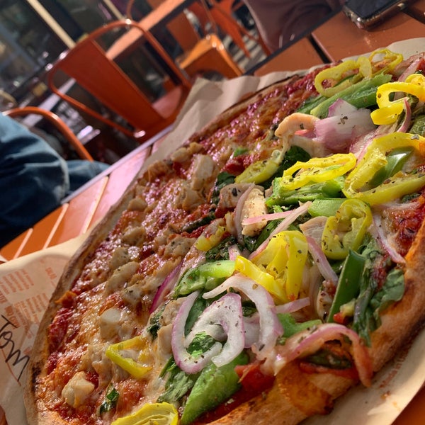 6/30/2019にBasmaがBlaze Pizzaで撮った写真
