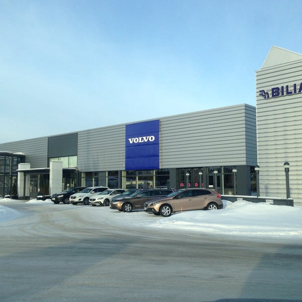 Bilia Kaivoksela Auto Dealership in Vantaa