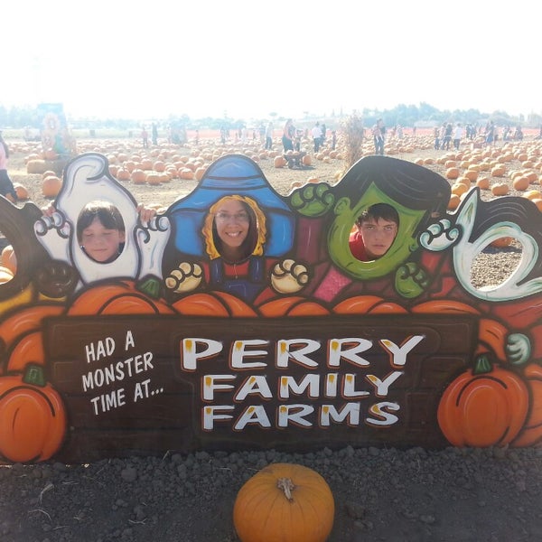 Perry's Pumpkin Patch Ardenwood Fremont, CA