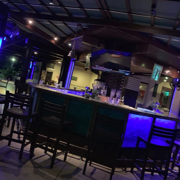 Снимок сделан в Sigi&#39;s Bar &amp; Grill on The Beach пользователем Salmah intan S. 5/18/2019