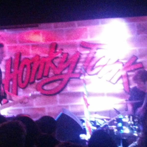 Photo taken at Honky Tonk Bar by Carlos Olmo V. on 12/28/2014