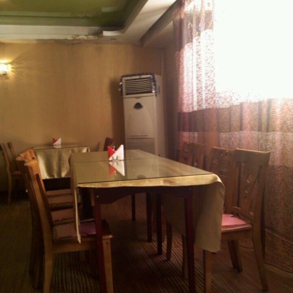 золотой век владивосток. золотой век кафе владивосток выселковая. кафе голд кинель. кафе ван владивосток. золотой век владивосток.