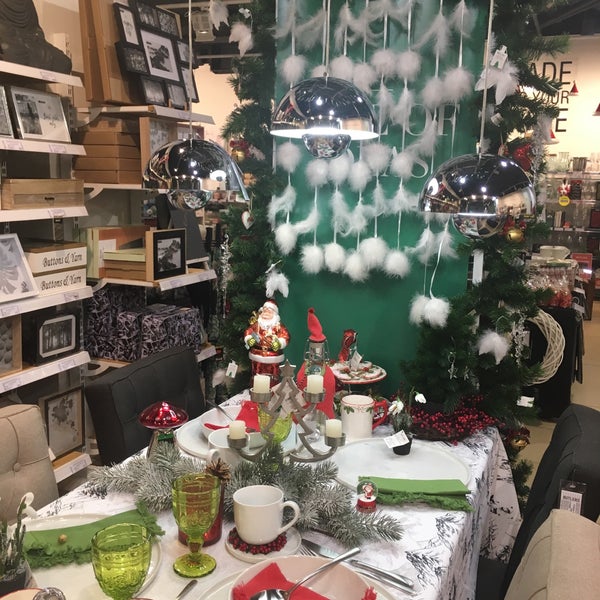 Butlers Gift Store in Київ