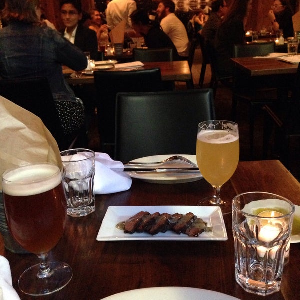 Foto tomada en Barcelona Restaurant &amp; Wine Bar  por 💋лолиьта💋 el 9/19/2015