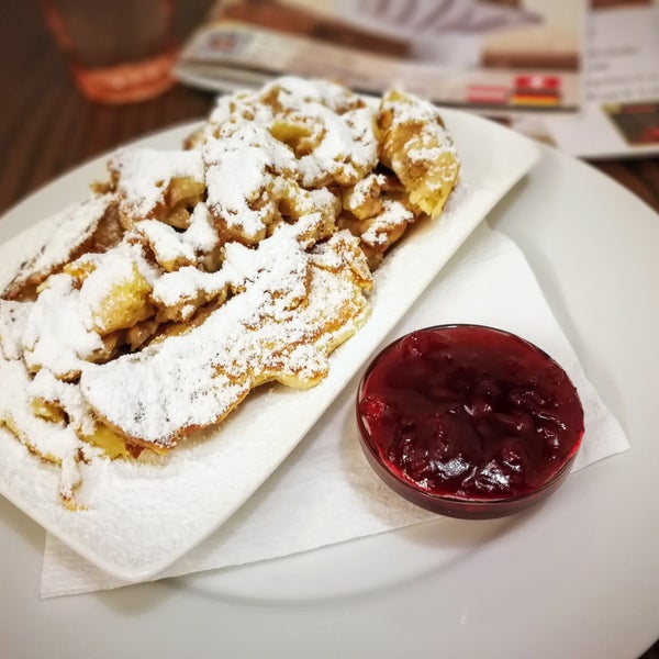 Kaiserschmarrn was not very flavorful at all. I've never eaten it anywhere else, but this can't be the famous dessert of Austria.Next time I'll try the savory food, maybe it's gonna be great!