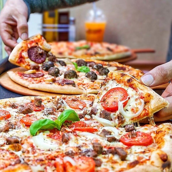 Das Foto wurde bei Broccoli Pizza &amp; Pasta / مطعم بروكلي بيتزا وباستا von Reem G. am 8/12/2018 aufgenommen
