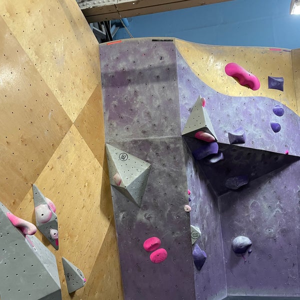 Photo taken at Brooklyn Boulders by Barb L. on 10/24/2020