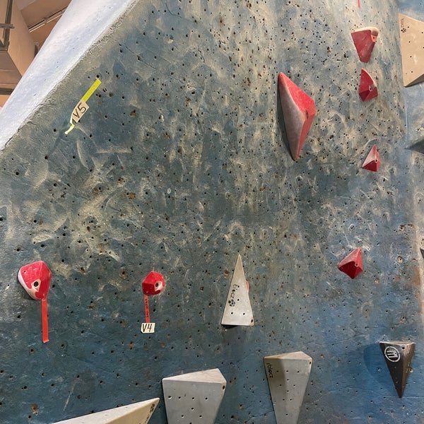 Photo taken at Brooklyn Boulders by Barb L. on 6/9/2021
