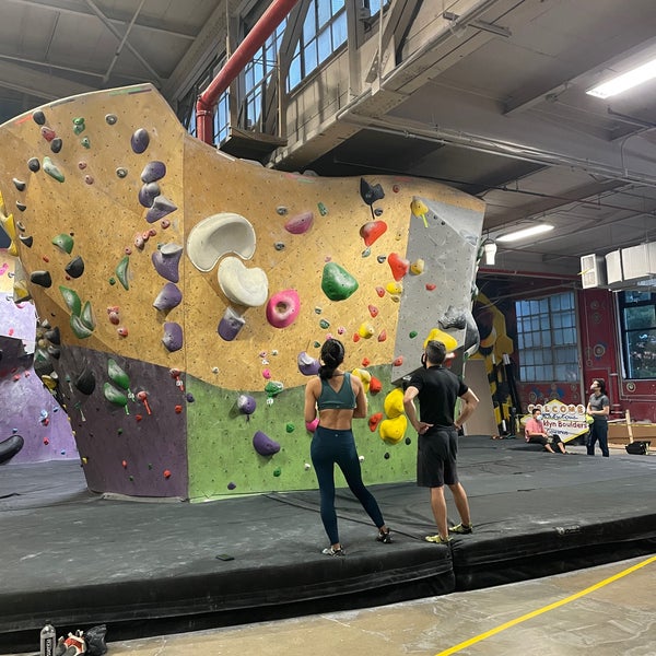 Photo taken at Brooklyn Boulders by Barb L. on 8/18/2021