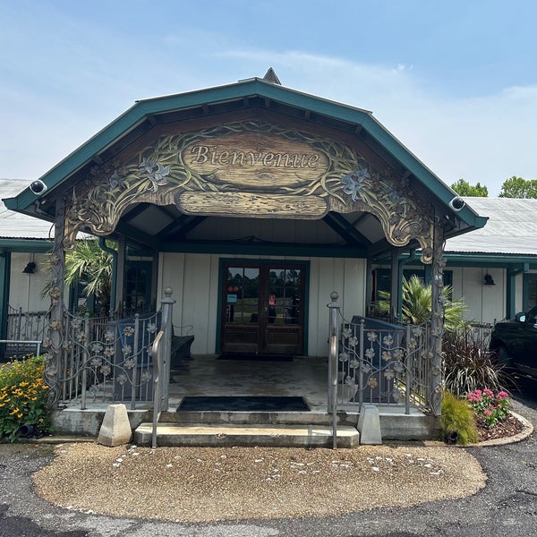 Prejean's Carencro Cajun and Creole Restaurant in Lafayette