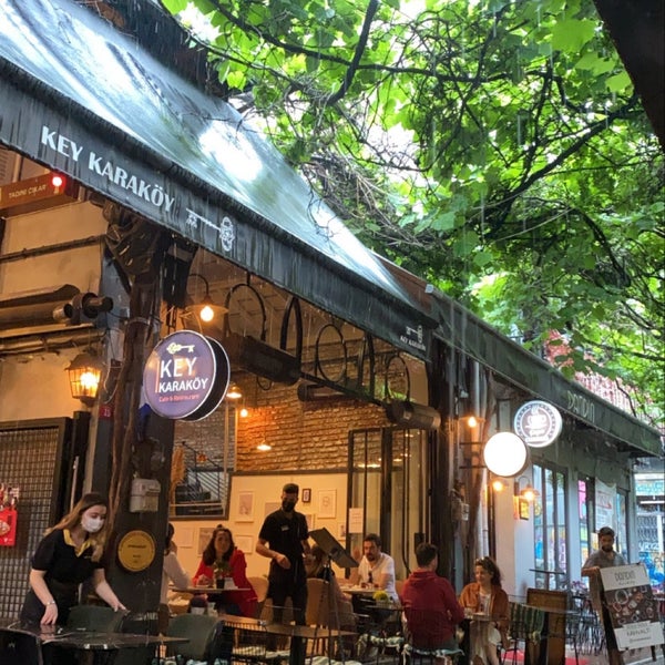 Foto tirada no(a) Key Karaköy por Dinara Salin👸🏼 1. em 6/18/2021