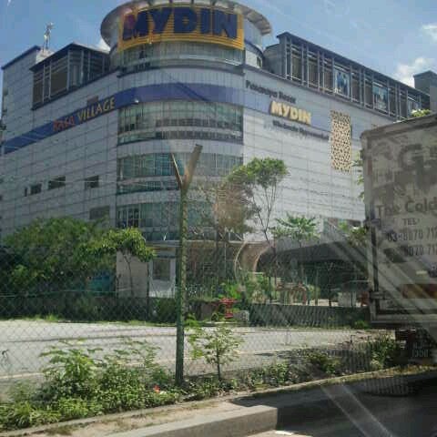 Level 2 Mydin Hq Building In Subang Jaya