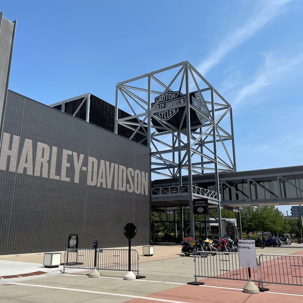 Das Foto wurde bei Harley-Davidson Museum von Carla D. am 8/22/2023 aufgenommen