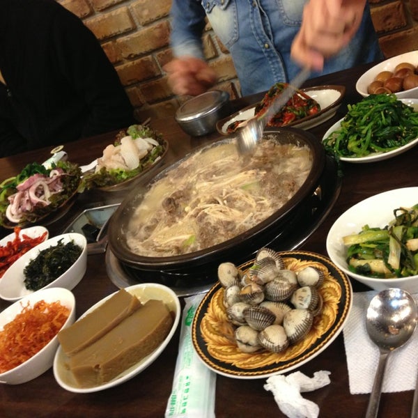 옥돌한정식 - 서교동 - 방문자 7명 옥돌한정식