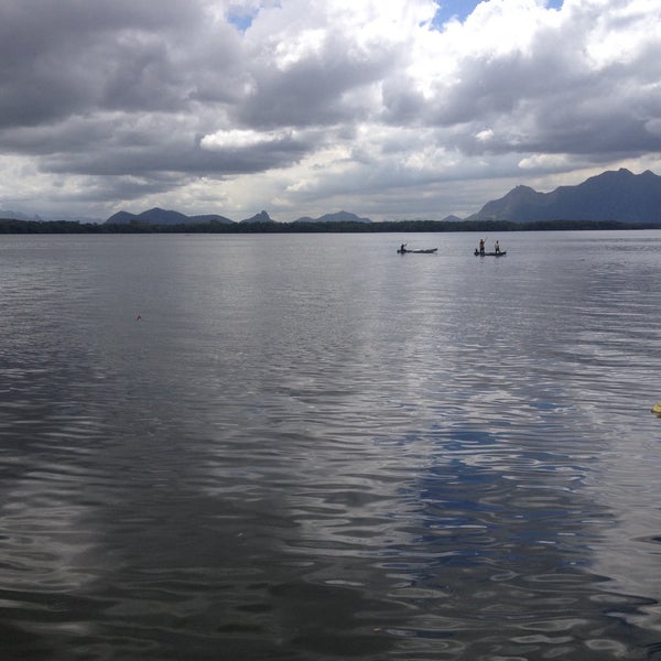 Foto diambil di Ilha das Caieiras oleh Rafael A. pada 4/15/2017