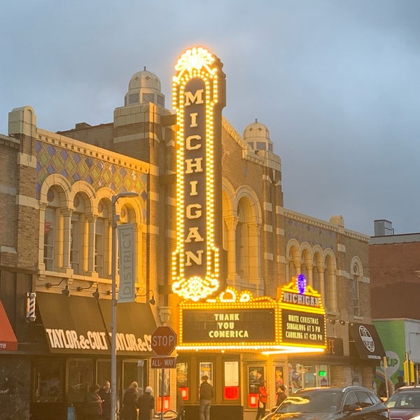 รูปภาพถ่ายที่ Michigan Theater โดย Eric S. เมื่อ 12/2/2019