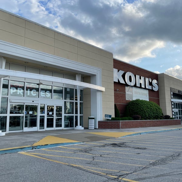 Photos at Kohl's Department Store in Pittsburgh