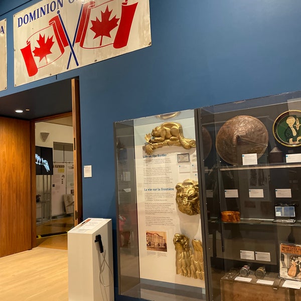 Art Gallery of Windsor City Centre 2 tips