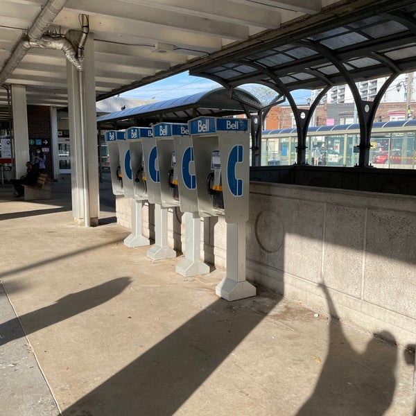 Broadview Subway Station Metro Station in Riverdale