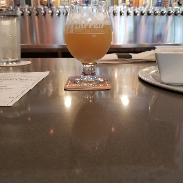 Photo taken at Tapped DraftHouse &amp; Kitchen - Spring by Leroy S. on 11/29/2020
