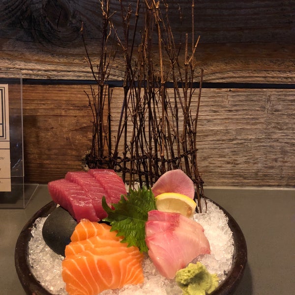 Amazing sashimi platter at #izakayakou