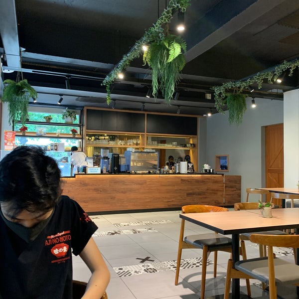 Best Coffee Shop Semarang : Pin Di Kofitiere Semarang - Best cafés in
