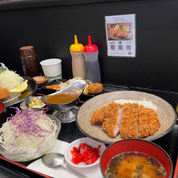 Tonkatsu Ginza Bairin Japanese Restaurant in Honolulu