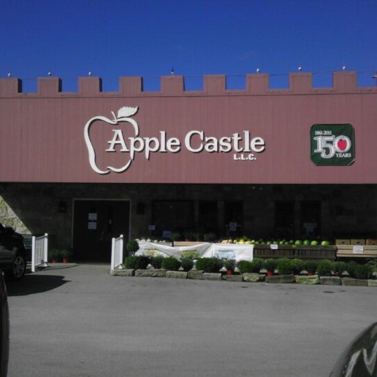 Apple Castle New Castle, PA